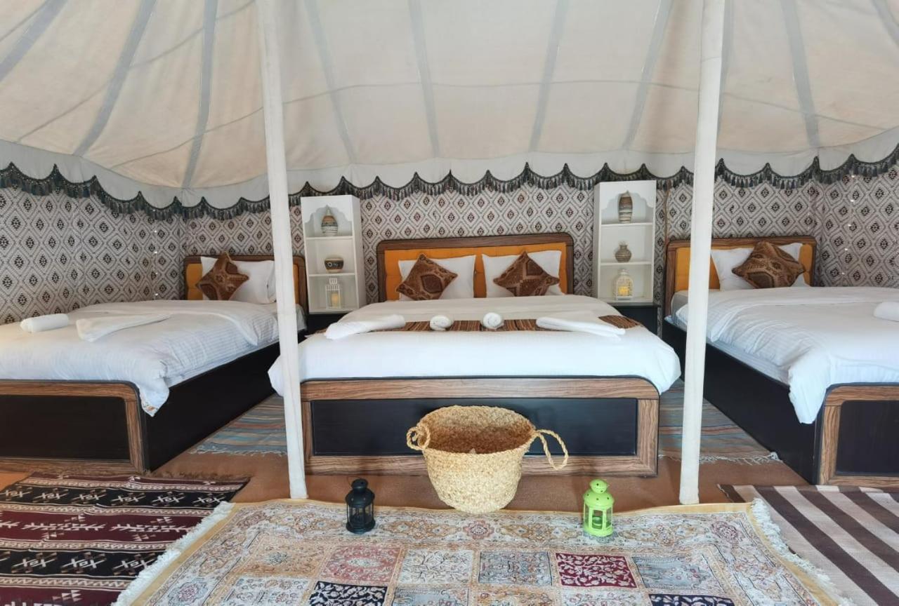 Alsarmadi Desert Camp Hotel Shahiq Luaran gambar